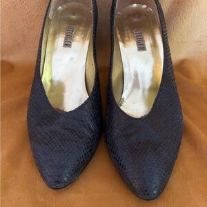 Walter Steiger Snake Navy Vintage Pumps sz8